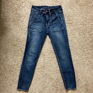 American Eagle cropped skinny jeans